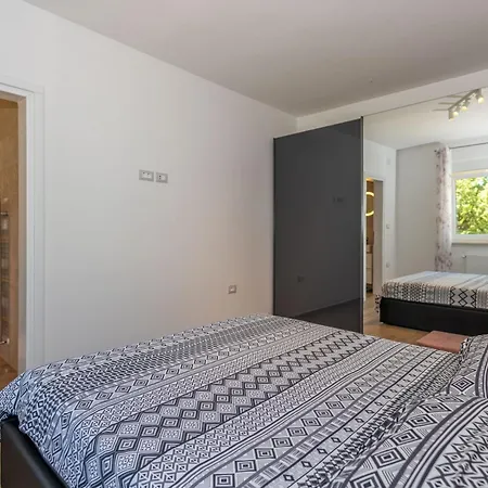 Forrest, A Charming Surrounded By Beautiful Nature Holiday home